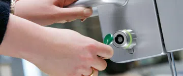 Middle Village Locksmith Service Middle Village, NY 718-971-9675 - commercial-locksmith-store-01